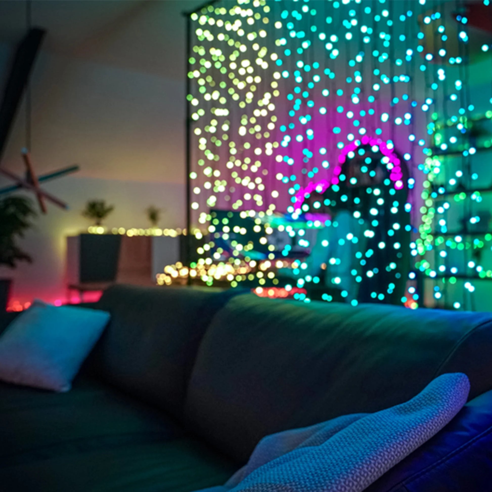 Curtain App-Controlled Smart 210 Multicolor RGB+W LED Christmas Lights